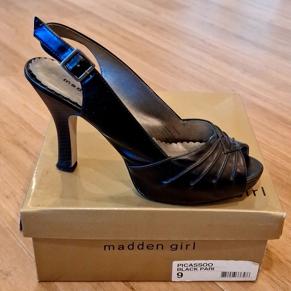 Madden Girl Shoes Madden Girl Picasso Black Pari Poshmark